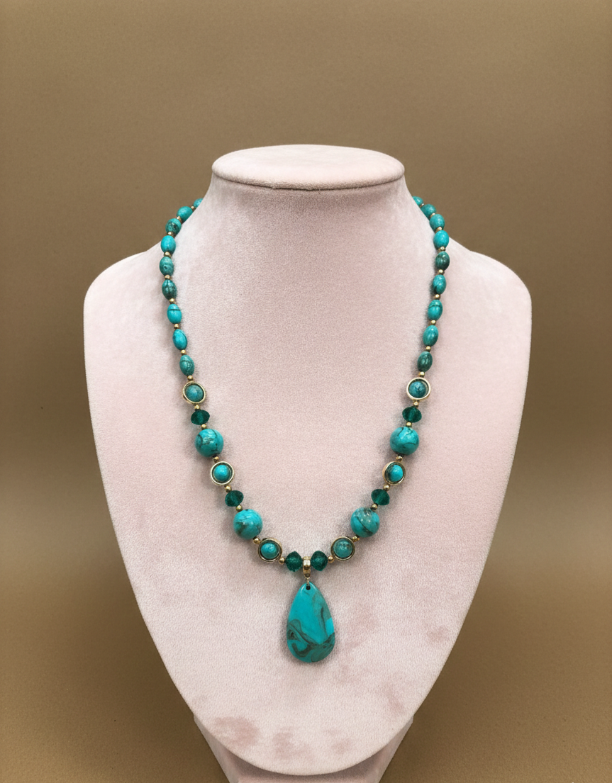 The Teardrop Necklace