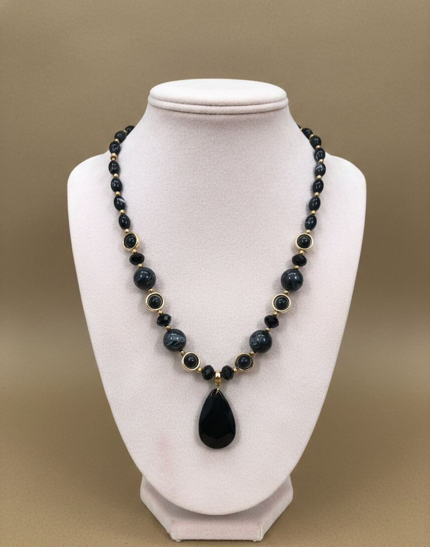 The Midnight Teardrop Necklace