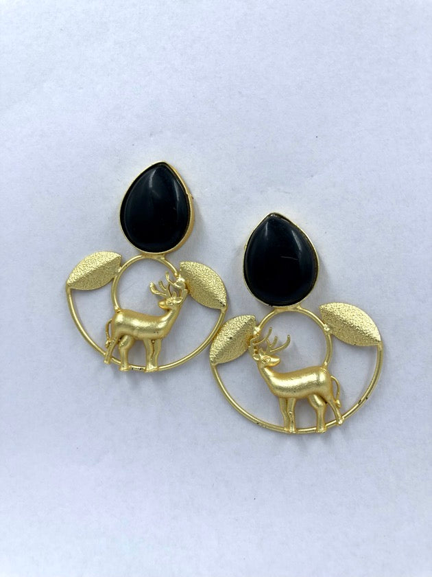 Gold-Touched Reindeer Dangles with Black Stone