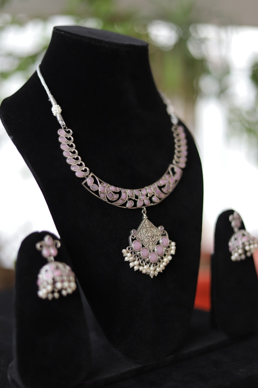 Blushing Beauty: Pink Semi-Choker Set