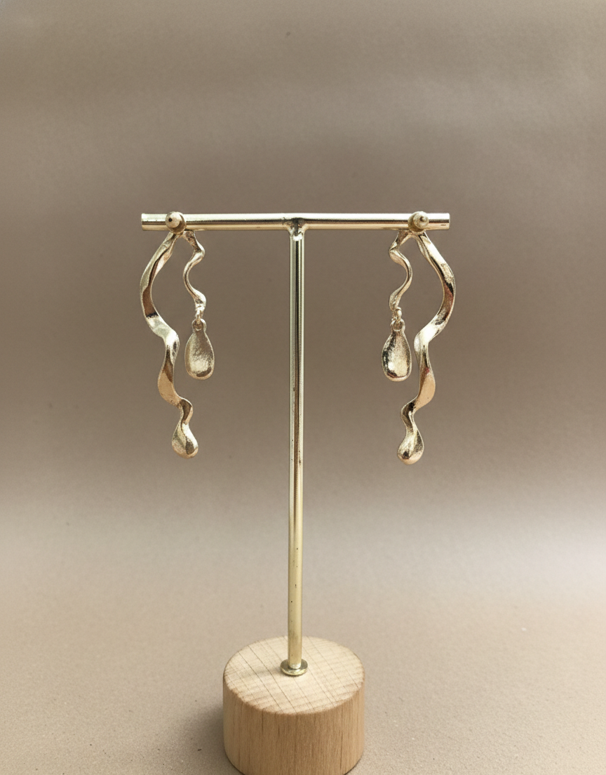 The Gold Sculptural Wave Drops