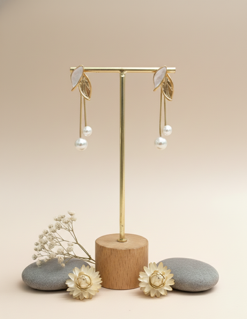 The Golden Leaf & Pearl Drops